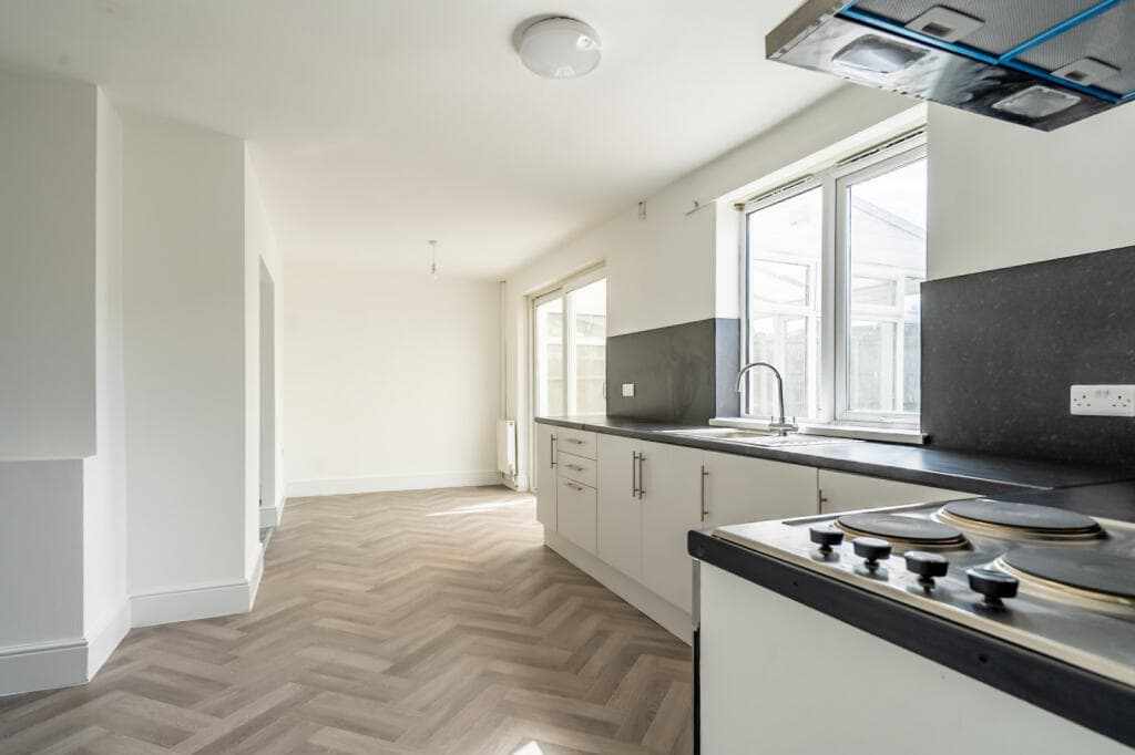 Refurbished kitchen and dining area